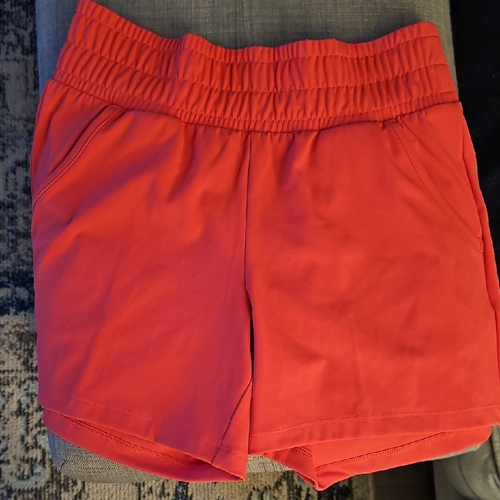 Women's Coral Shorts